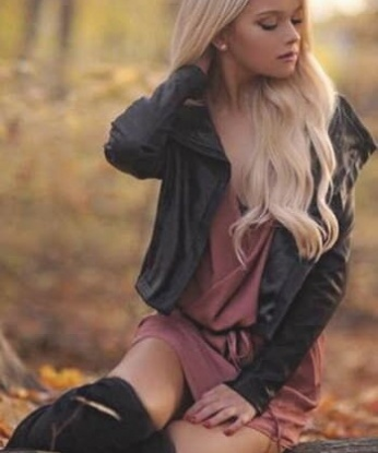 Алла, 18 лет, 1 размер груди